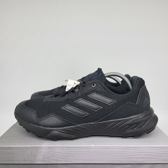 New Adidas Terrex Tracefinder Men's Trail Runner Shoes Size 11 - Picture 1 of 7
